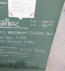 Kardamom Kávézó & Teaház