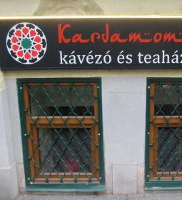 Kardamom Kávézó & Teaház
