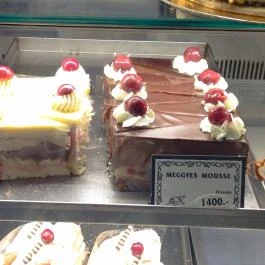 Karl Cukrászda, Dunaharaszti - Étel/ital