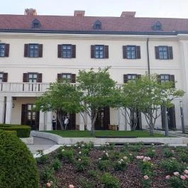 Karmelita kolostor Budapest - Külső kép