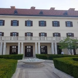Karmelita kolostor Budapest - Külső kép