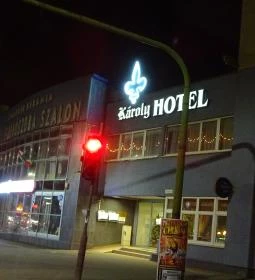 Károly Hotel
