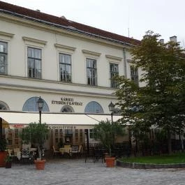 Károlyi Étterem & Kávéház Budapest - Külső kép