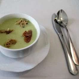 Károlyi Étterem & Kávéház Budapest - Étel/ital