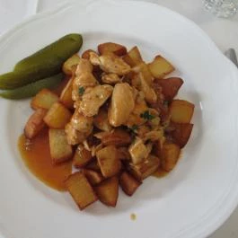 Károlyi Étterem & Kávéház Budapest - Étel/ital