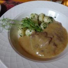 Kárpátia Étterem & Söröző Budapest - Étel/ital