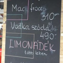 Kárpit Café Budapest - Egyéb