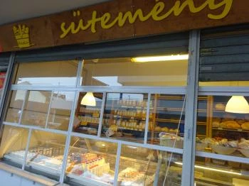 Kaska Sütemény & Pékáru - Fény utcai Piac Budapest