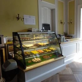 Kastély Catering & Cukrászda, Nagykovácsi - Belső