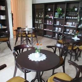 Kastély Kávézó, Tolcsva - Belső