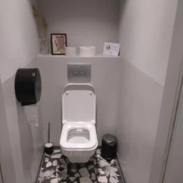 Kastner Kommunity Kávézó Budapest - Mosdó