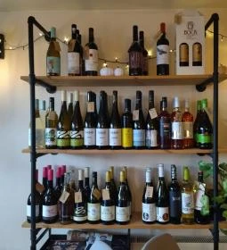 Katica Kávéház és Delikátesz