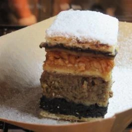 Katsa - Árkád Budapest - Étel/ital