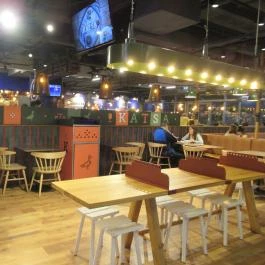 Katsa - Árkád Budapest - Belső