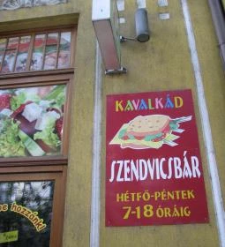 Kavalkád Szendvicsbár