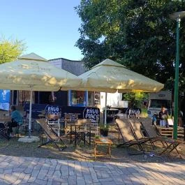 Kávé Placc Sástó, Gyöngyös - Külső kép