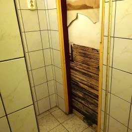 Kávés Katica, Budapest - Mosdó