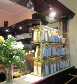 Kávészaküzlet - Lehel Csarnok