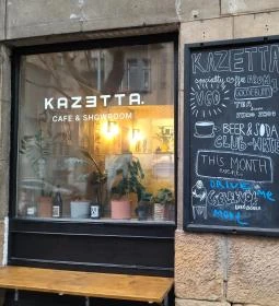 Kazetta Café