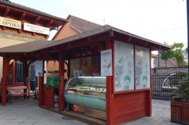 Kék Duna Garden Gelateria Dunaharaszti