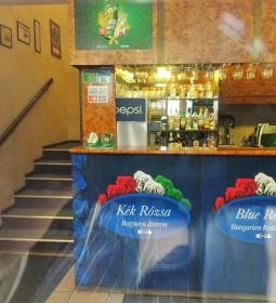 Kék Rózsa Étterem