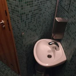 Kelet Kávézó & Galéria, Budapest - Mosdó