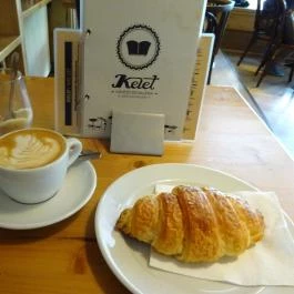 Kelet Kávézó & Galéria, Budapest - Belső