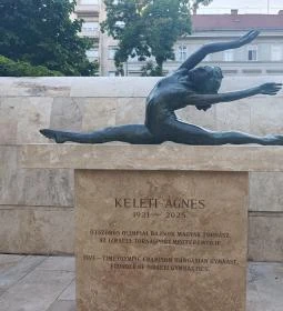 Keleti Ágnes szobra