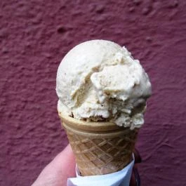 Kell Fagylalt? Budapest - Étel/ital