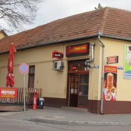 Kemal Török Gyros Cegléd - Külső kép