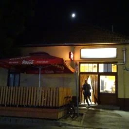 Kemal Török Gyros Cegléd - Külső kép