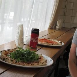 Kemencés Pizza - 16 Budapest - Étel/ital