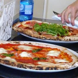 Kemencés Pizza Budapest - Étel/ital