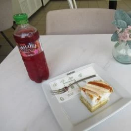 Kemenes Cukrászat - Baross tér Budapest - Egyéb