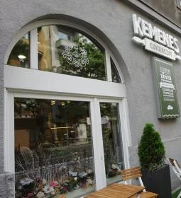 Kemenes Cukrászda & Pékség