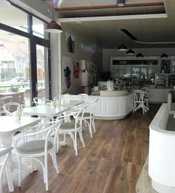 Kemenes Cukrászda & Bisztró