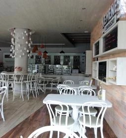 Kemenes Cukrászda & Bisztró