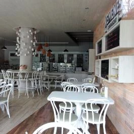 Kemenes Cukrászda & Bisztró Biatorbágy - Belső