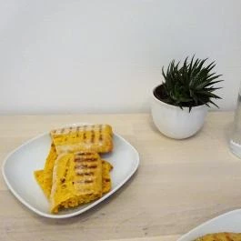 Kencés a Szendvicskrémbár Budapest - Étel/ital