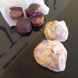 Kenesei Cukrászda Budapest - Étel/ital