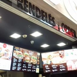 Kentucky Fried Chicken - Arena Mall Budapest - Belső