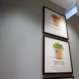 Kentucky Fried Chicken - Deák Ferenc tér Budapest - Belső