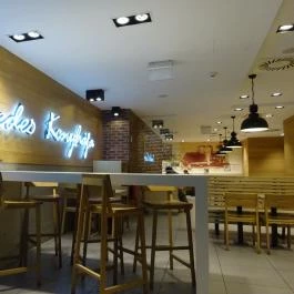 Kentucky Fried Chicken - Deák Ferenc tér Budapest - Belső