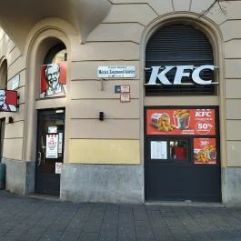 Kentucky Fried Chicken - Móricz Zsigmond körtér Budapest - Külső kép