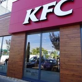 Kentucky Fried Chicken - Óbuda Budapest - Külső kép