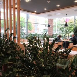 Kentucky Fried Chicken - Újpest Stop Shop Budapest - Belső