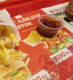 Kentucky Fried Chicken - Újpest Stop Shop