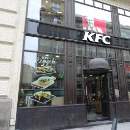 Kentucky Fried Chicken - Váci utca Budapest - Külső kép