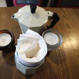 Kepen Cafe Budapest - Étel/ital