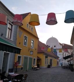 Kereskedőház Étterem és Kávézó